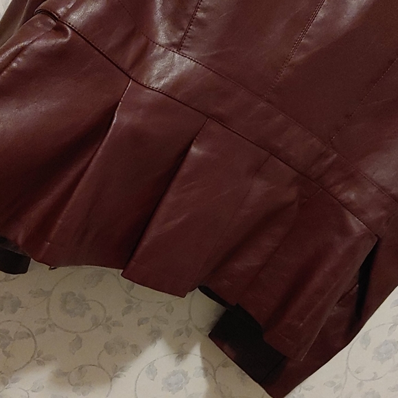 Vegan leather jacket - Picture 5 of 6